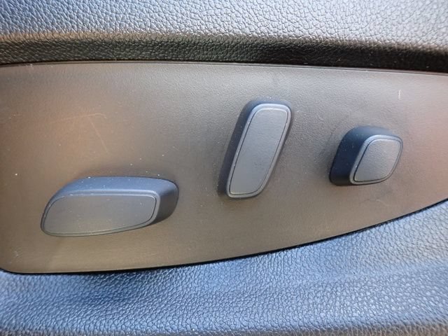 Used 2019 Chevrolet Tahoe Premier AWD/4WD image 21