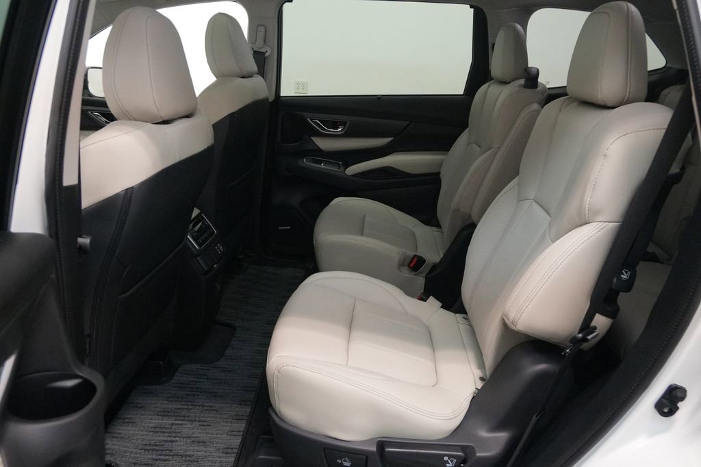 New 2025 Subaru Ascent Limited image 19