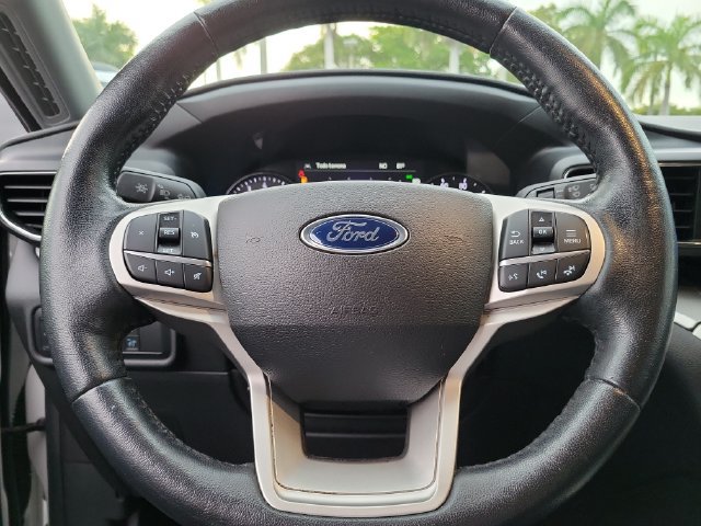 Used 2022 Ford Explorer XLT w/ Equipment Group 202A RWD image 15