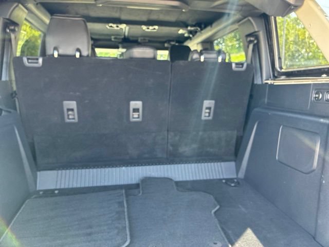 Used 2025 Ford Bronco Outer Banks AWD/4WD image 18