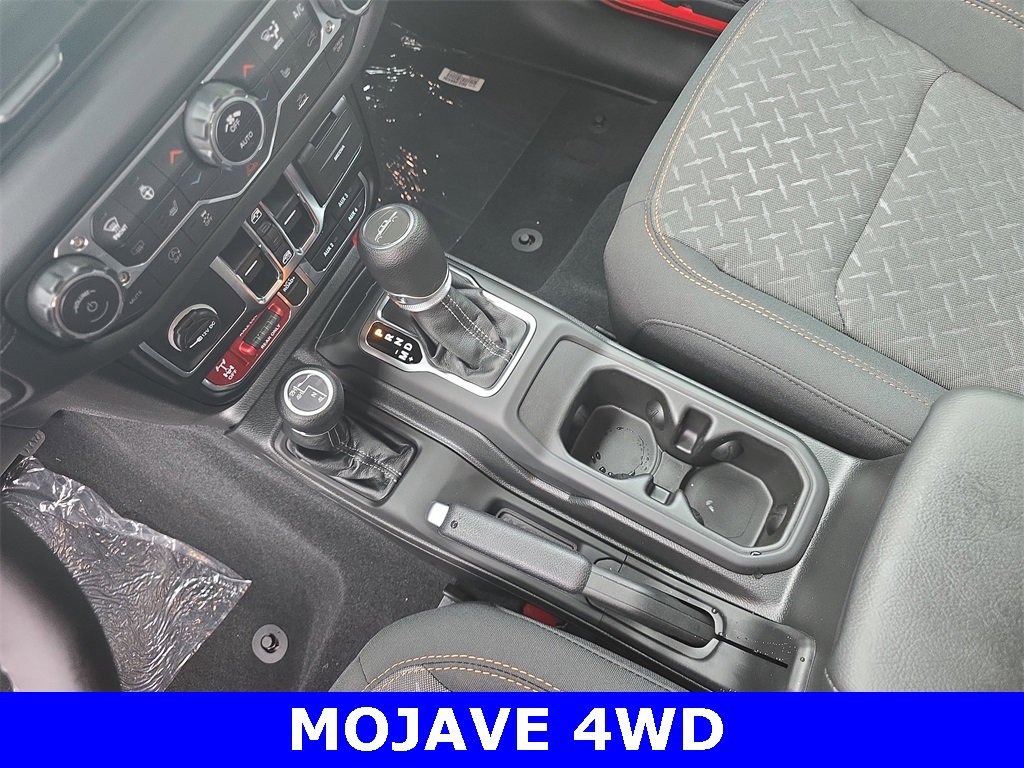 New 2025 Jeep Gladiator Mojave w/ Convenience Group image 25