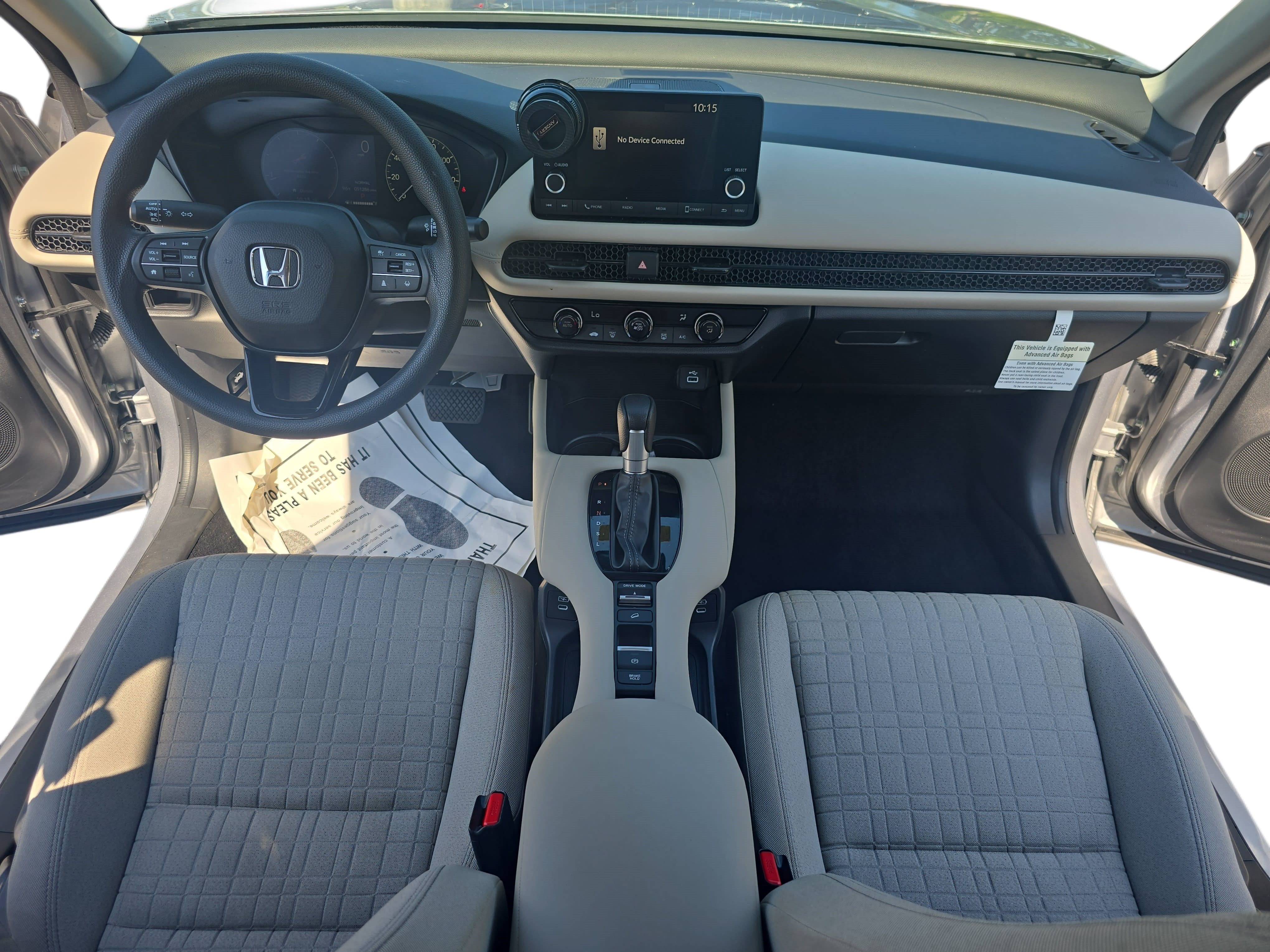 Used 2024 Honda HR-V LX image 9