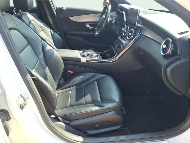Used 2018 Mercedes-Benz C 300 4MATIC Sedan image 23