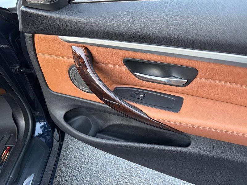 Used 2014 BMW 435i Convertible image 39