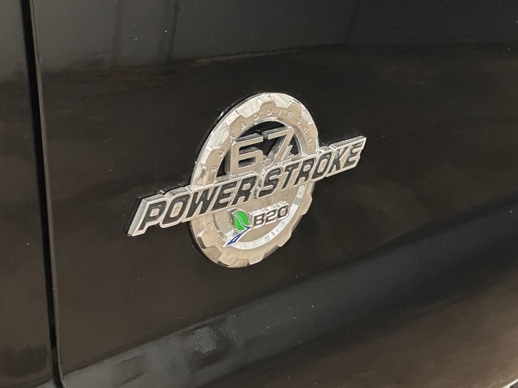 Used 2016 Ford F350 Lariat w/ Lariat Ultimate Package image 19