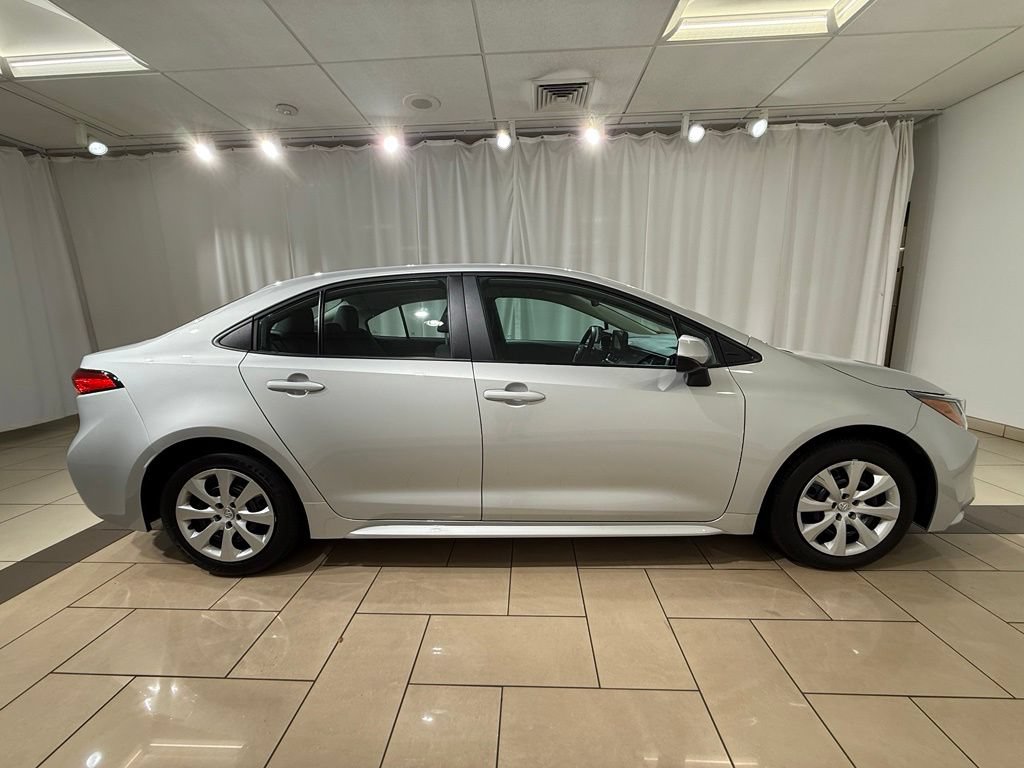 Certified 2026 Toyota Corolla LE FWD image 6