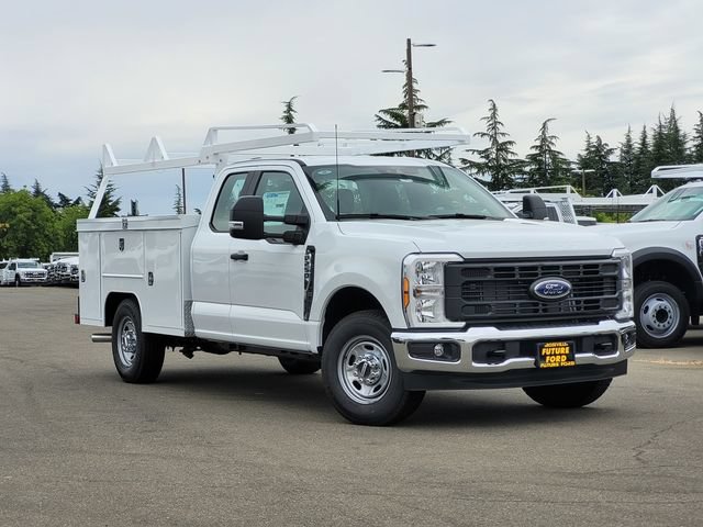 New 2026 Ford F250 XL w/ XL Chrome Package