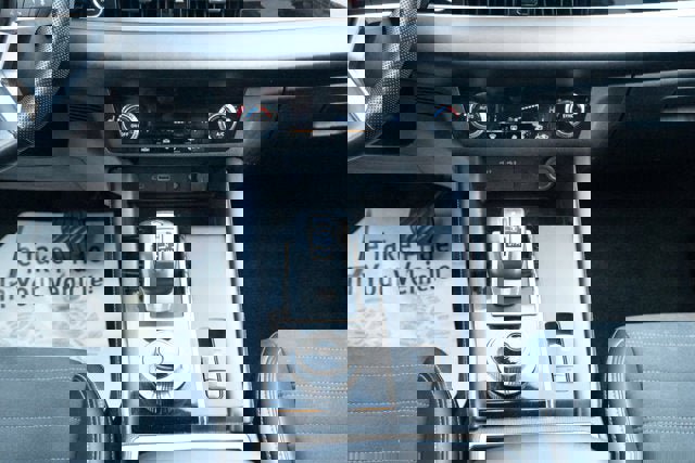 Used 2024 Mitsubishi Outlander SE Black Edition image 31