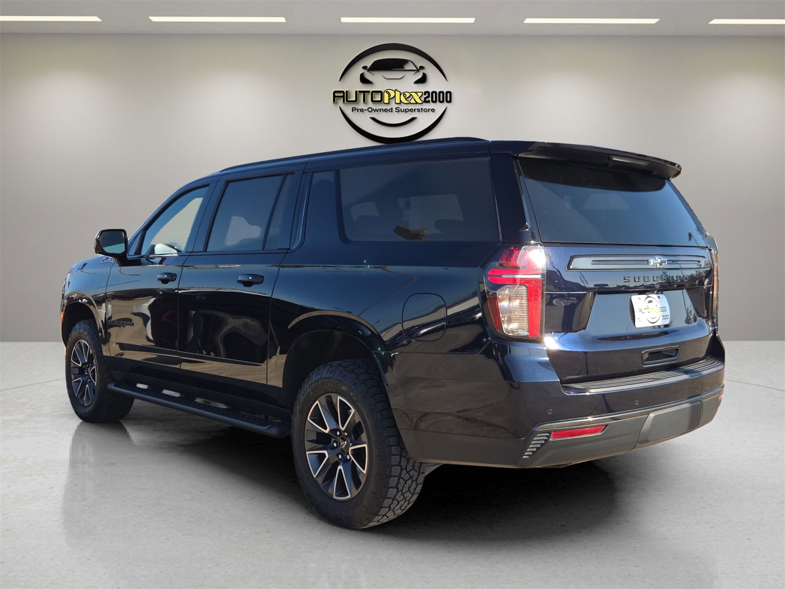 Used 2022 Chevrolet Suburban Z71 w/ Z71 Off-Road Package image 5
