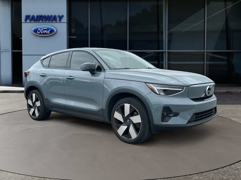 Used 2023 Volvo C40 P8 Recharge Ultimate AWD/4WD image 3