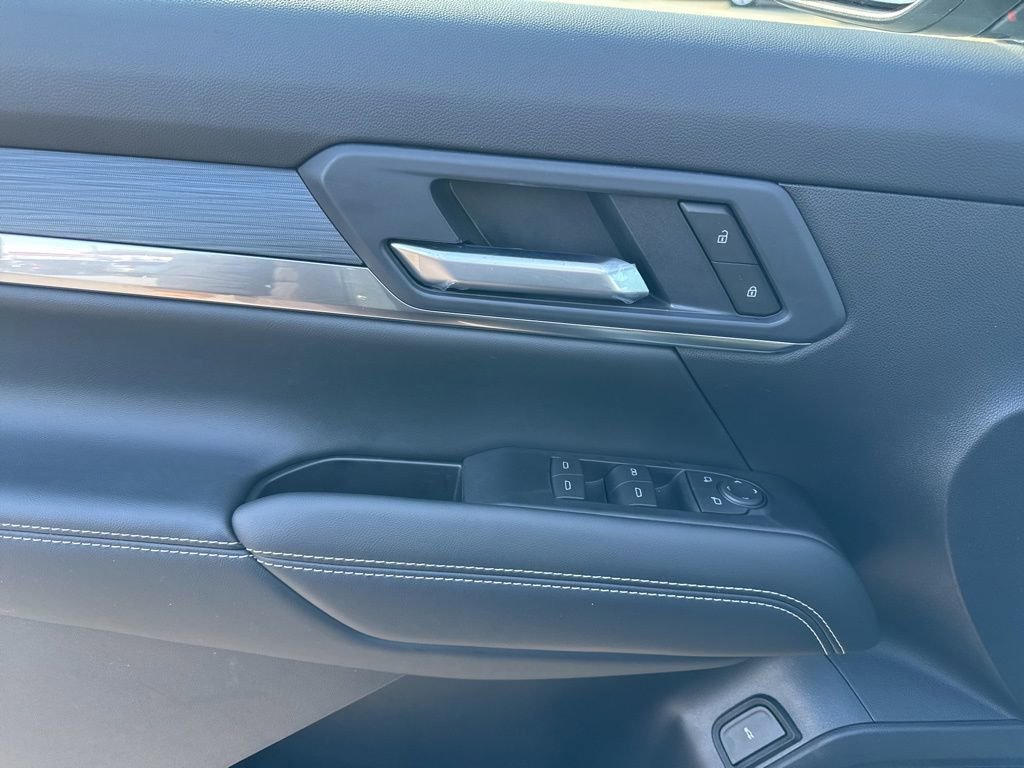 New 2026 GMC Terrain Elevation w/ Elevation Premium Package image 13