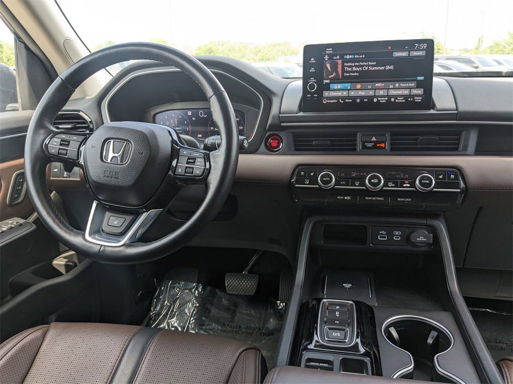 Used 2024 Honda Pilot Elite image 22