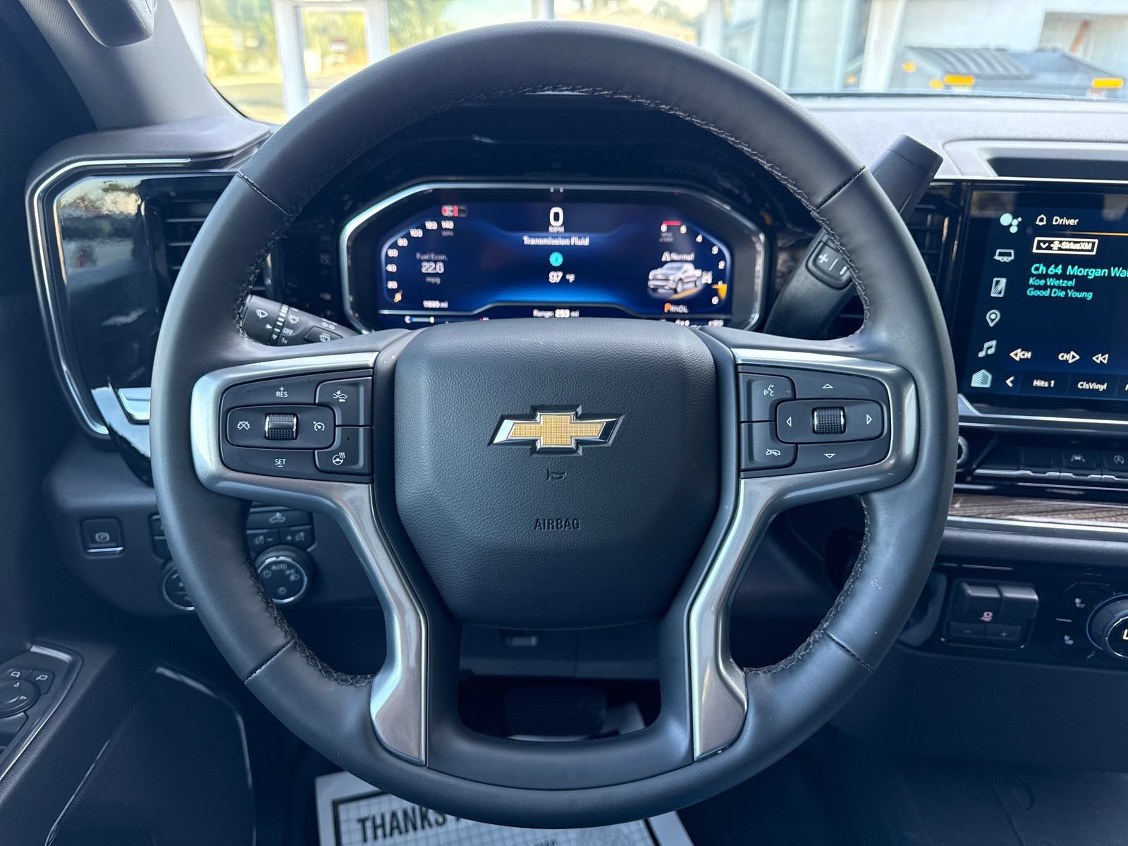 Used 2025 Chevrolet Silverado 1500 LT AWD/4WD image 14