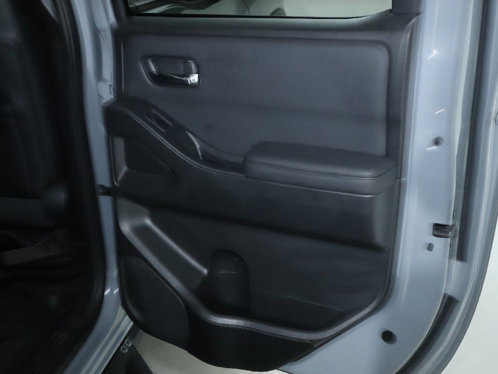 Certified 2022 Nissan Frontier PRO-4X w/ Pro-4X Premium Package image 32