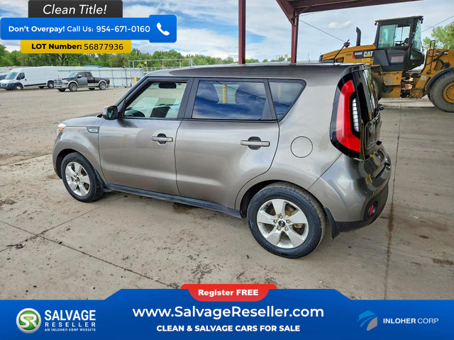 Used 2019 Kia Soul FWD image 3