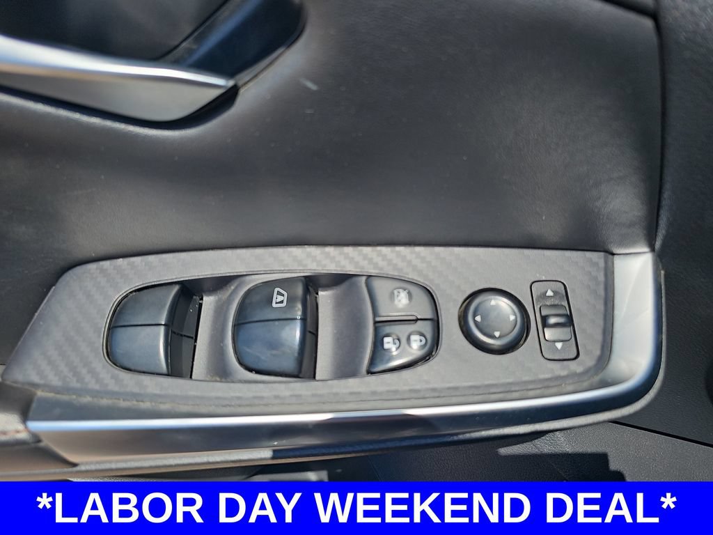 Used 2023 Nissan Sentra SR w/ Midnight Edition Package FWD image 26