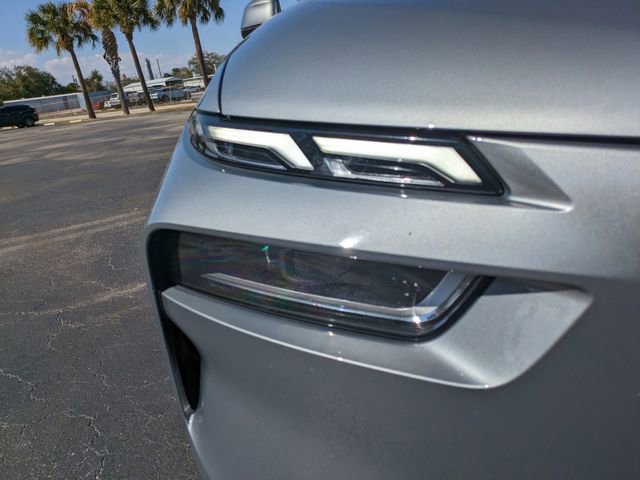 Used 2025 BMW X7 xDrive40i image 9