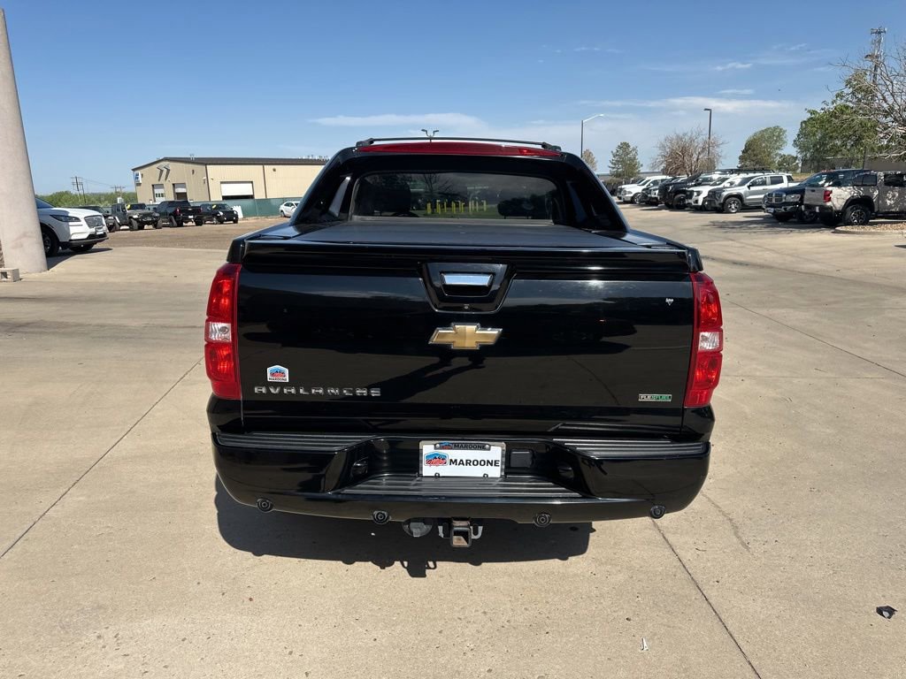 Used 2011 Chevrolet Avalanche LT w/ Texas Edition RWD image 29