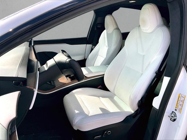 Used 2023 Tesla Model X AWD/4WD image 26