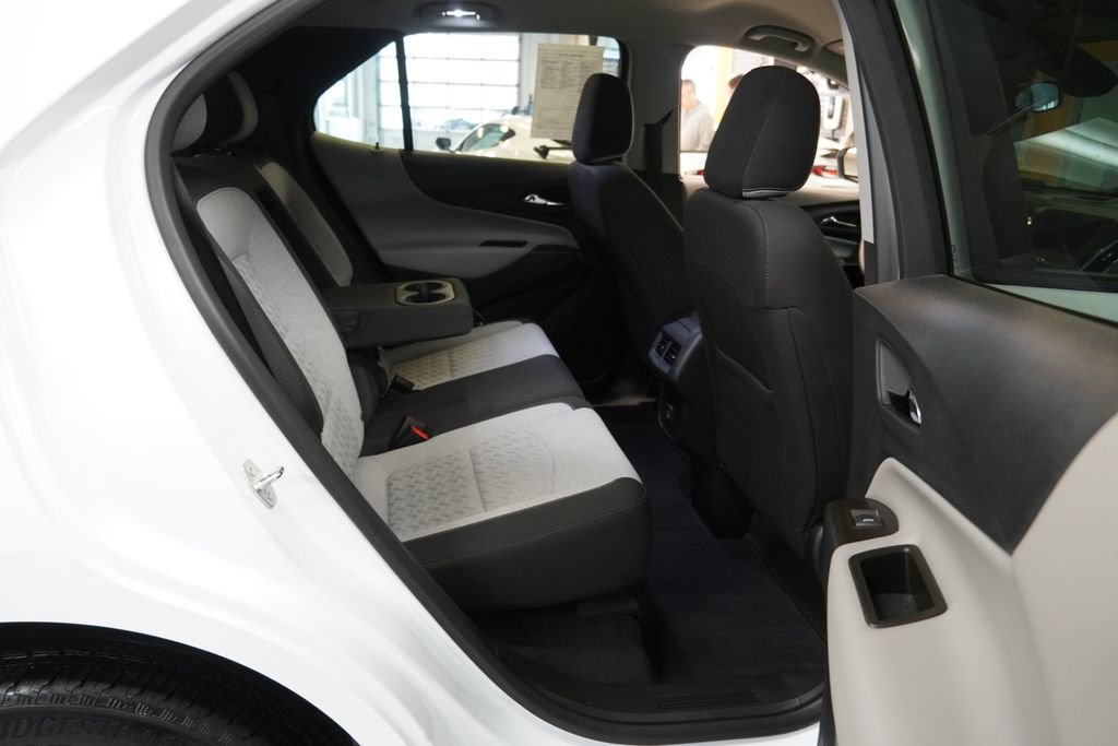 Used 2023 Chevrolet Equinox LS w/ LS Convenience Package image 25