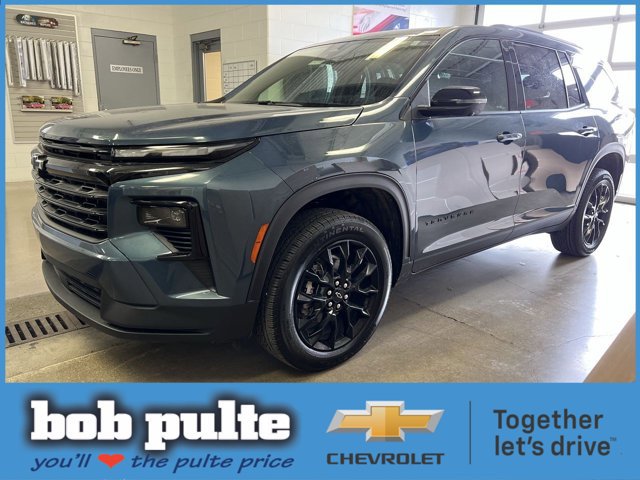 Used 2024 Chevrolet Traverse LT w/ Midnight/Sport Edition