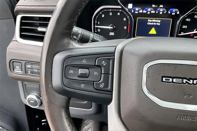 Used 2021 GMC Yukon Denali image 11