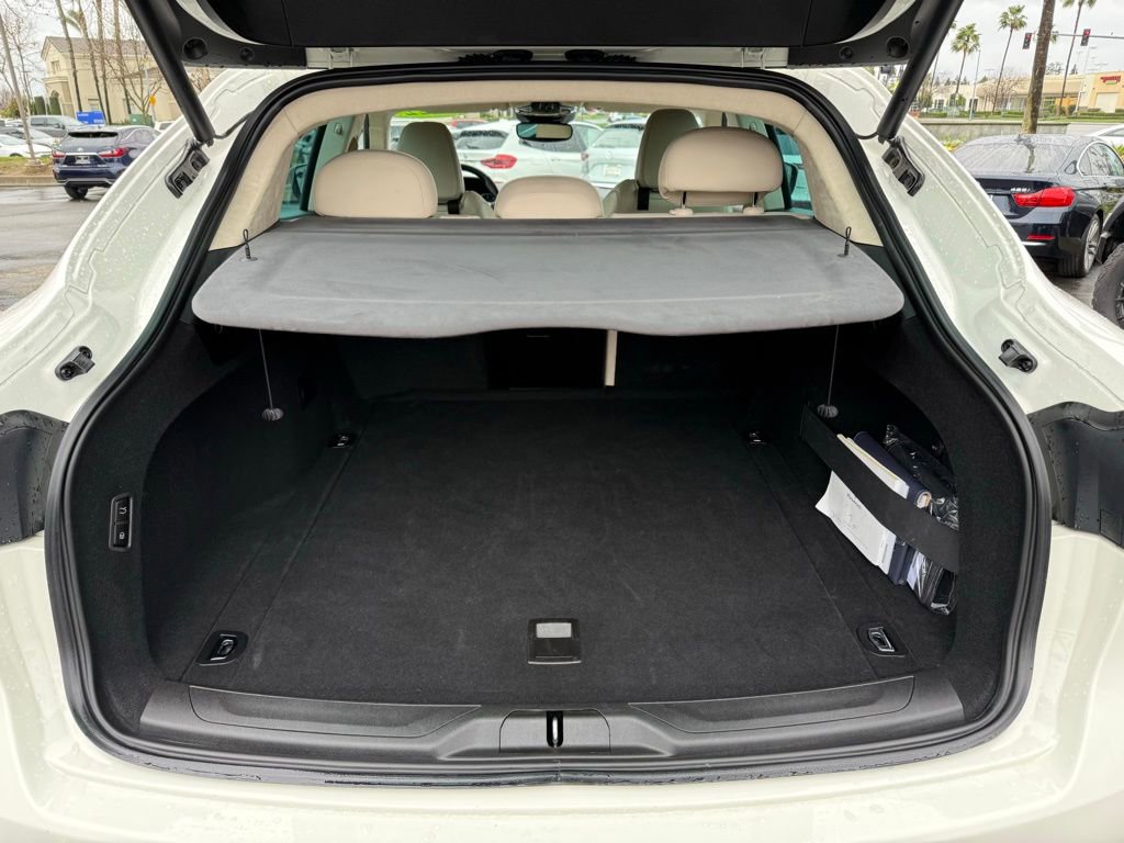 Used 2022 Maserati Levante Modena image 19