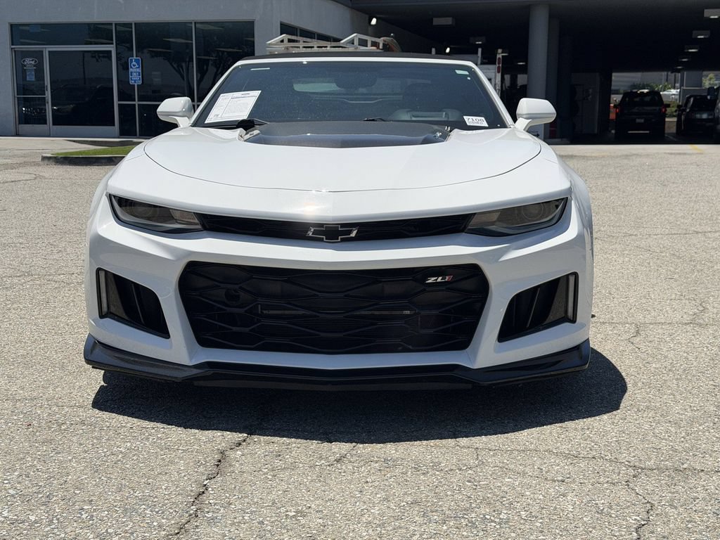 Used 2020 Chevrolet Camaro ZL1 RWD video 2