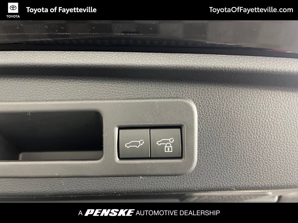 Used 2026 Toyota 4Runner Limited AWD/4WD image 12