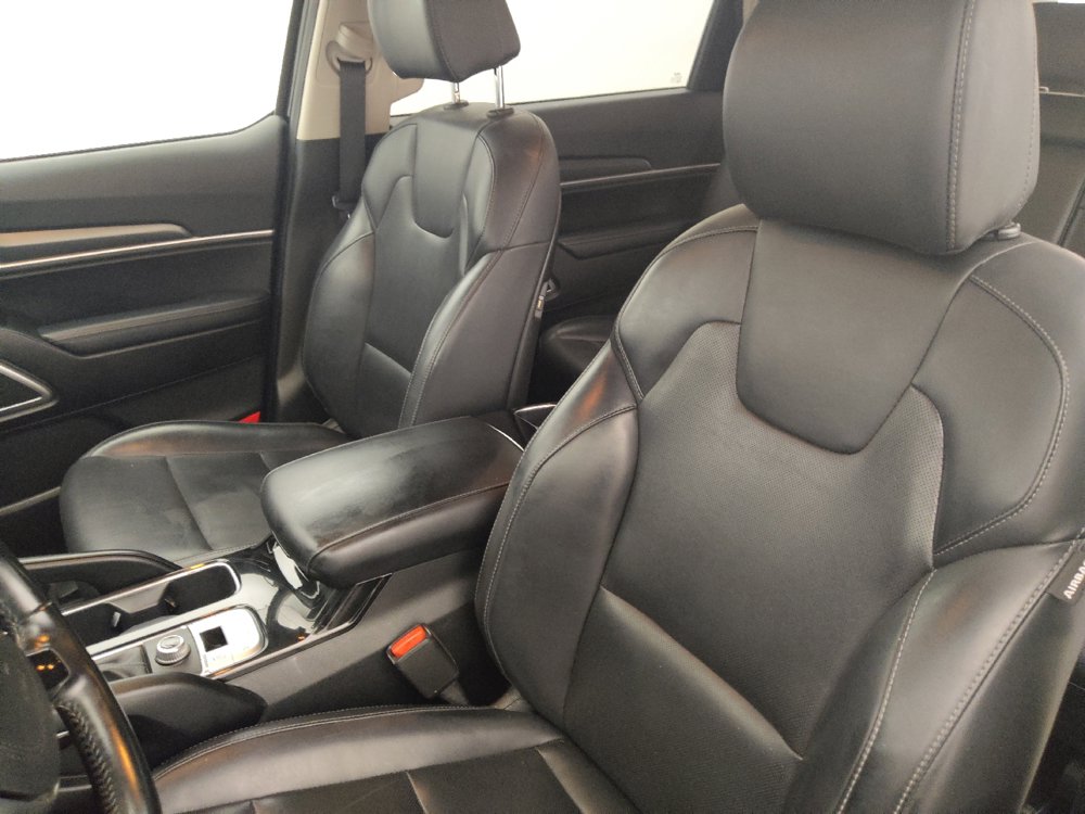 Used 2022 Kia Telluride LX FWD image 17