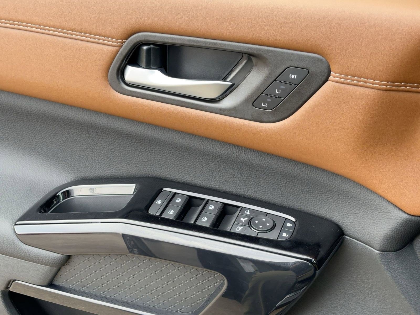 New 2026 Nissan Pathfinder Platinum image 21