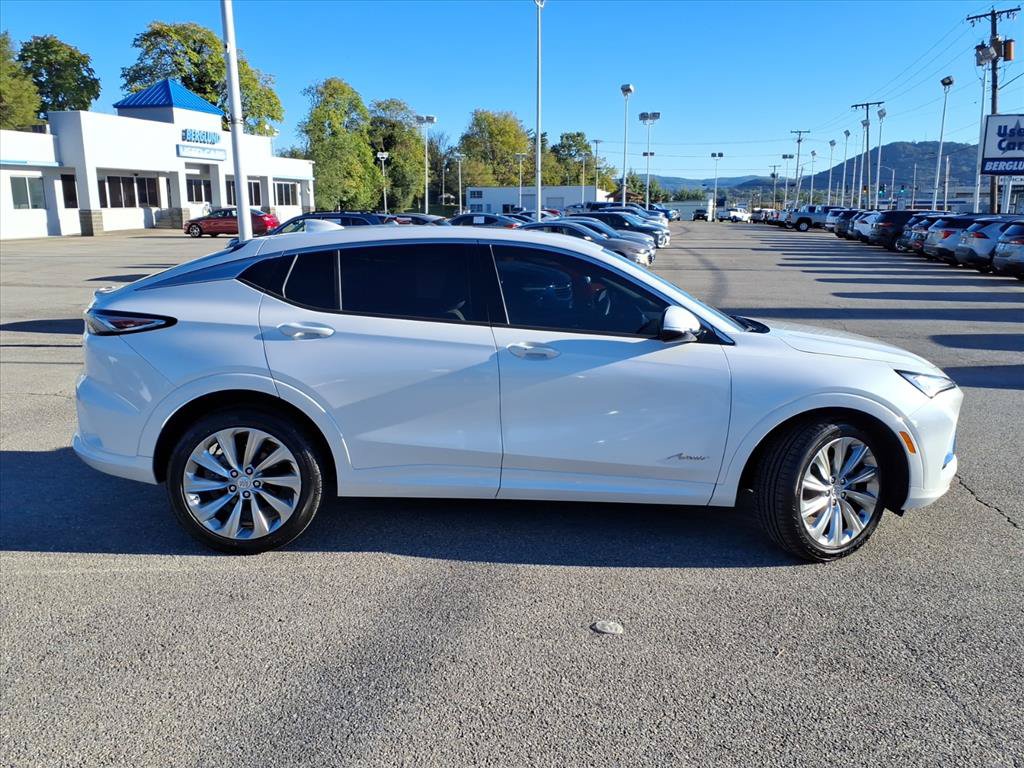 Used 2024 Buick Envista Avenir FWD image 3