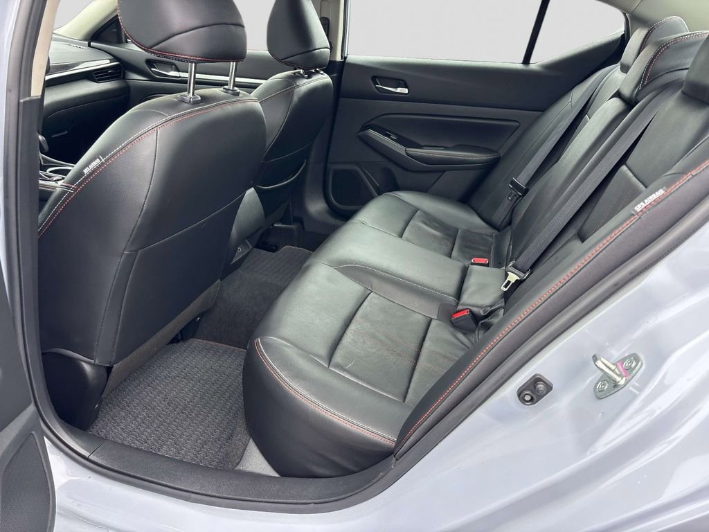 Certified 2023 Nissan Altima 2.5 SR w/ SR Premium Package image 9