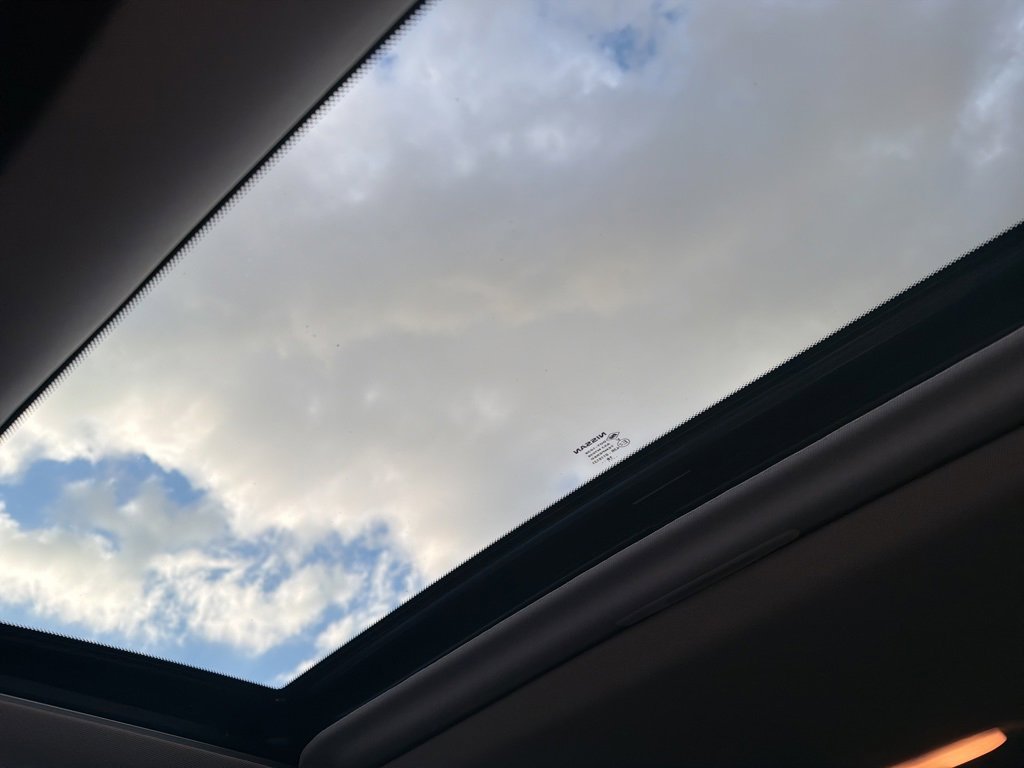 Used 2019 Nissan Altima 2.5 SR w/ SR Premium Package image 3