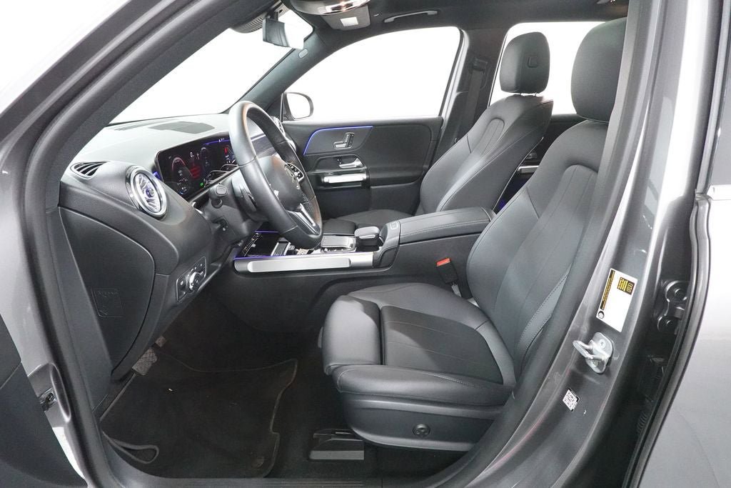 Used 2023 Mercedes-Benz EQB 300 4MATIC w/ Exclusive Package image 24