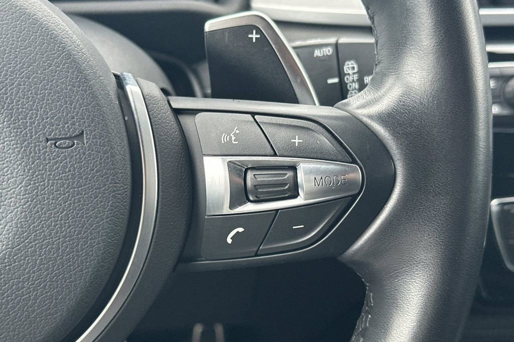 Used 2023 BMW X2 sDrive28i w/ M Sport Package image 24