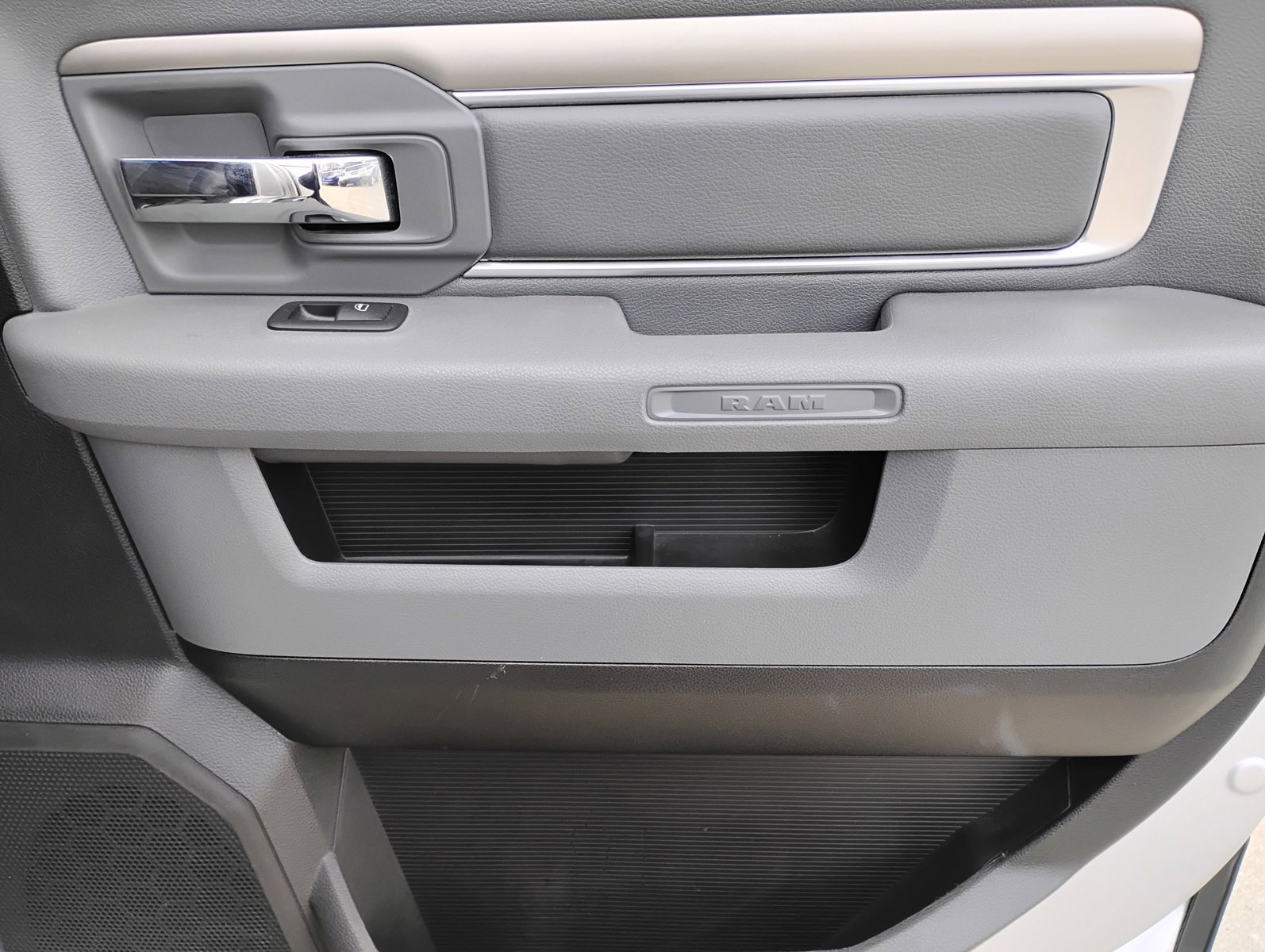 Used 2014 RAM 1500 Big Horn image 18