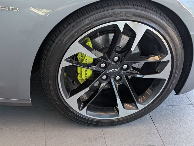 Certified 2021 Chevrolet Camaro LT RWD image 15