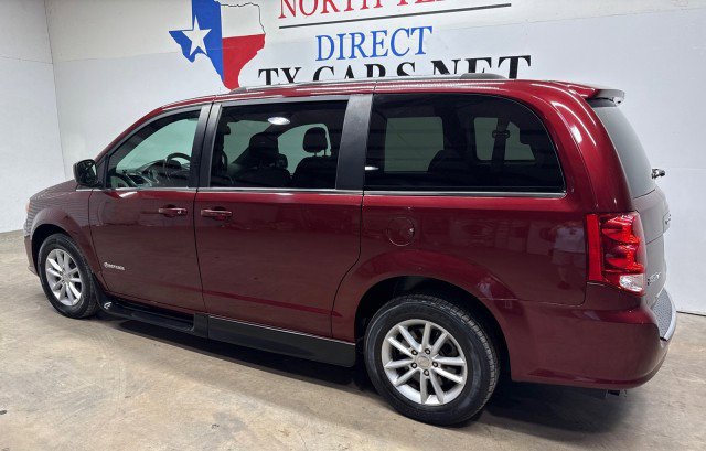Used 2019 Dodge Grand Caravan SXT image 7