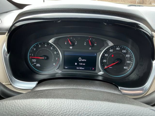 Used 2023 Chevrolet Traverse LT image 23