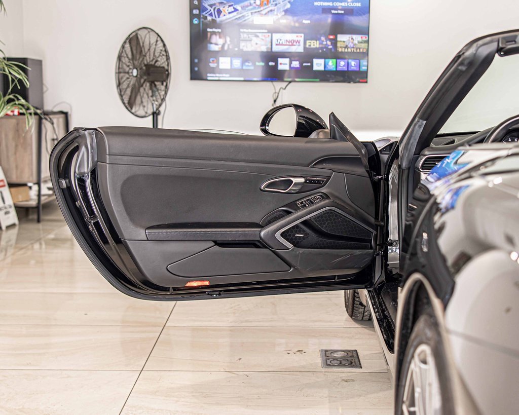 Used 2016 Porsche 911 Carrera Black Edition image 29