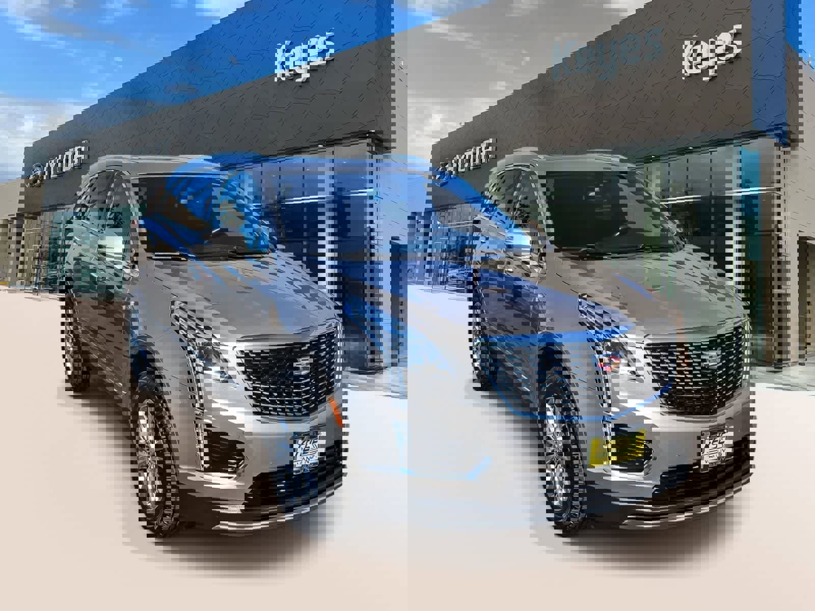 Used 2022 Cadillac XT5 Premium Luxury image 3