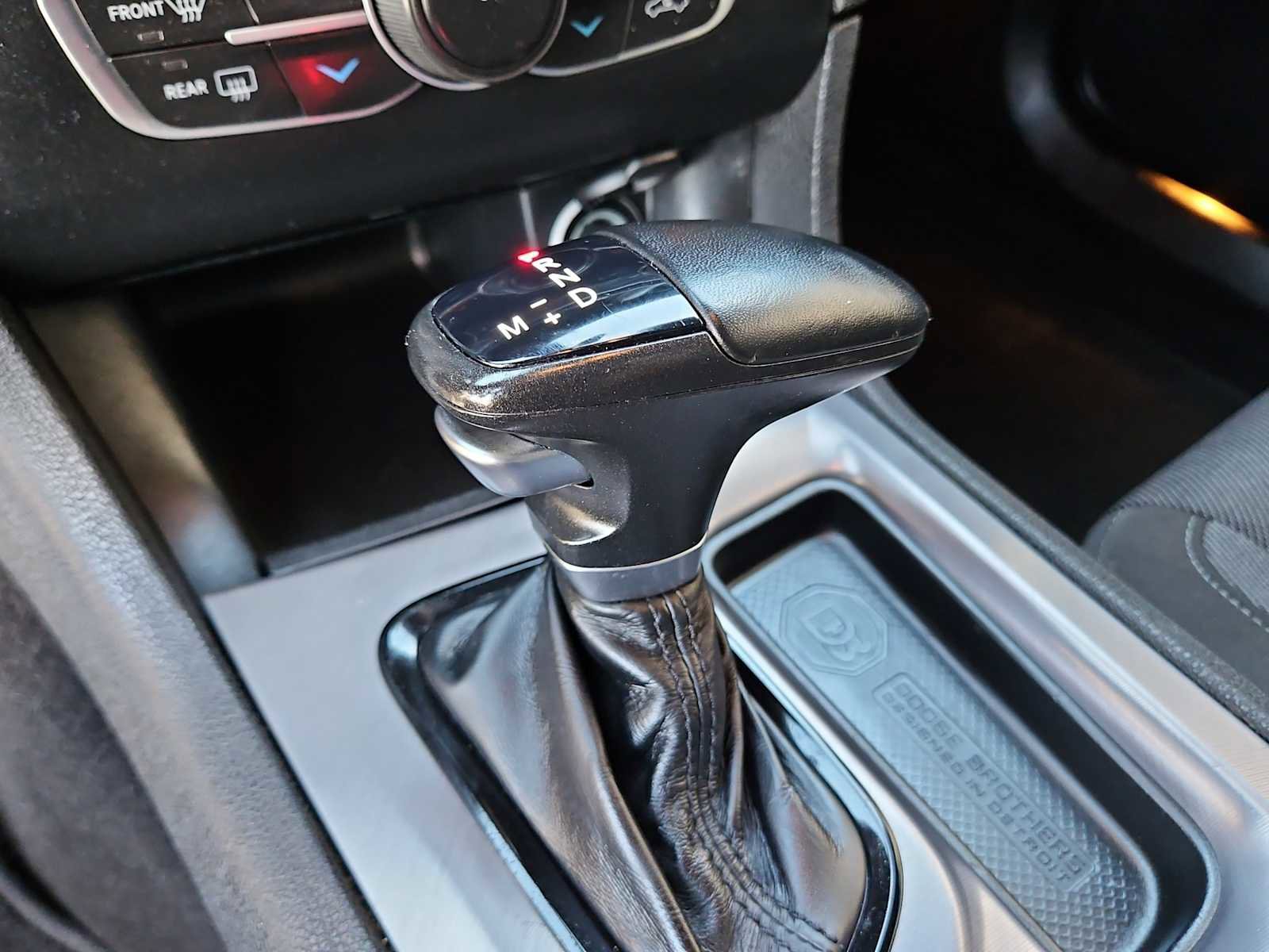 Used 2022 Dodge Charger SXT w/ Blacktop Package image 21