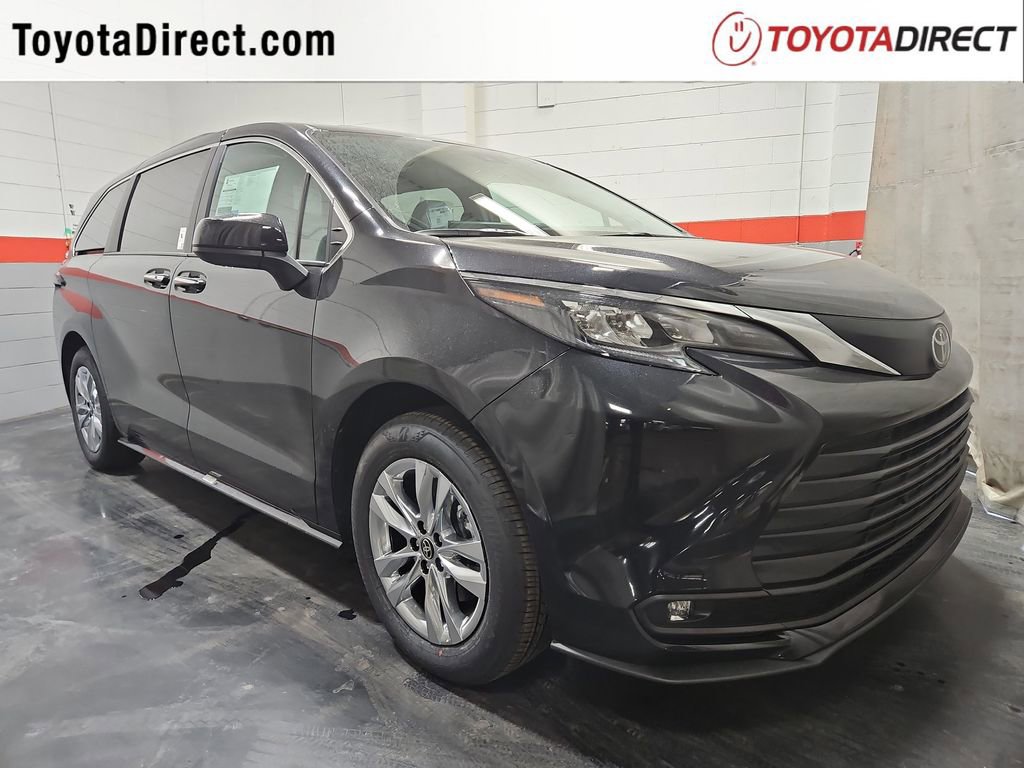 New 2026 Toyota Sienna XLE