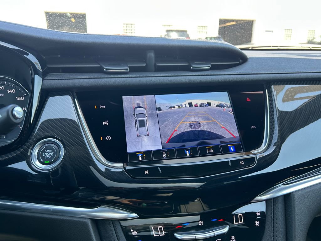 Used 2024 Cadillac XT6 Sport w/ Technology Package AWD/4WD image 26