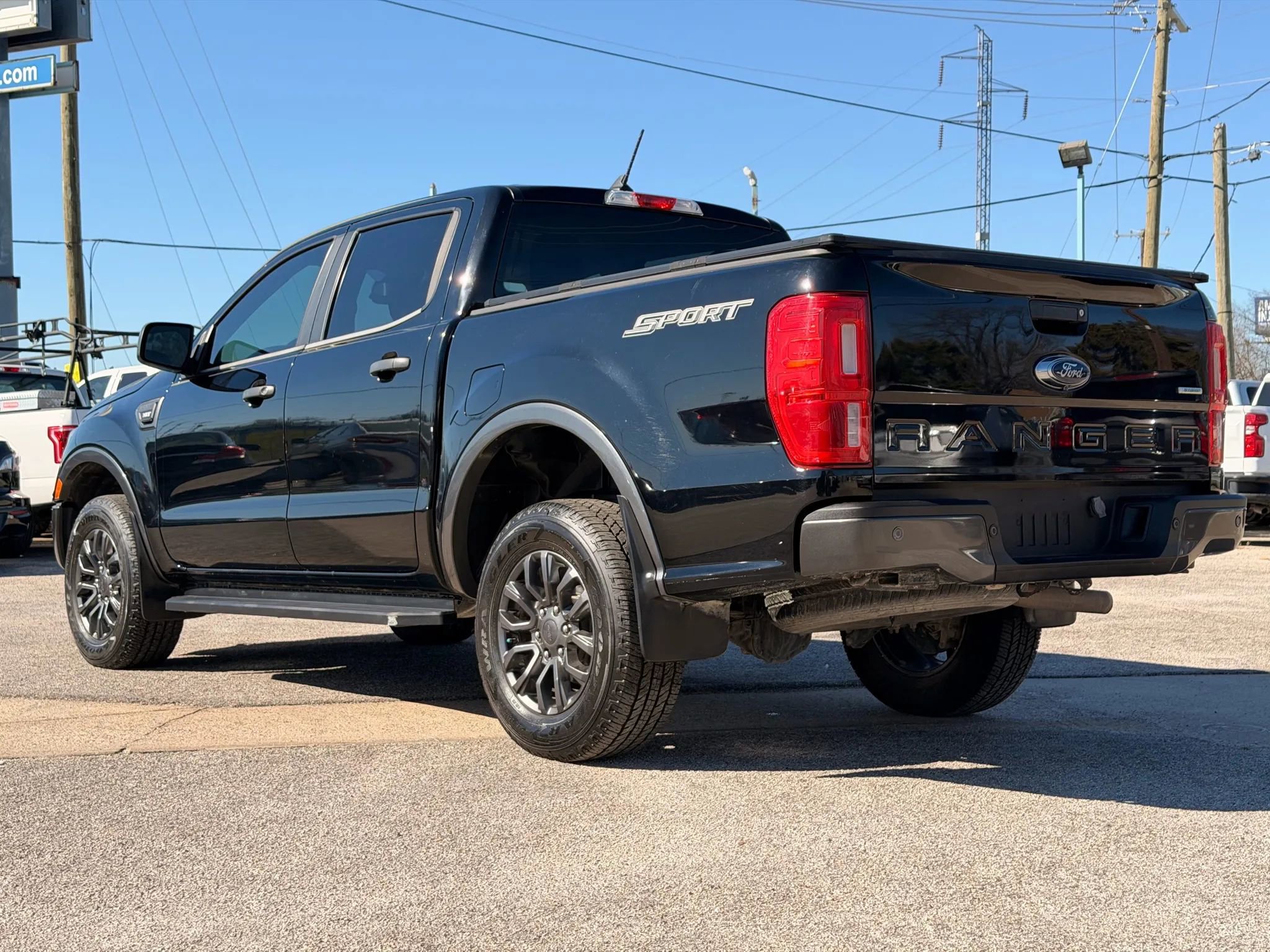 Used 2019 Ford Ranger XLT w/ Equipment Group 301A Mid image 5