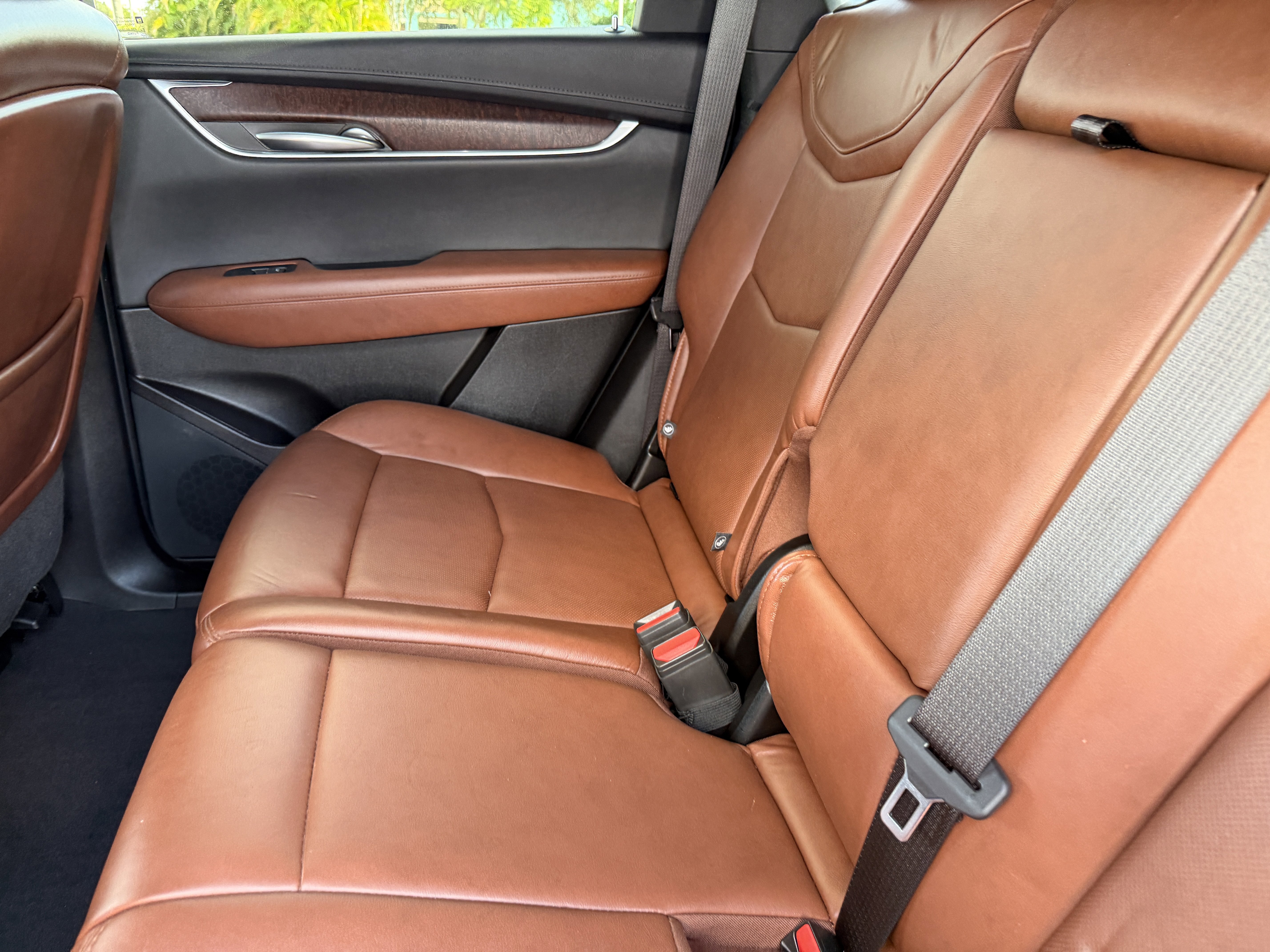 Certified 2022 Cadillac XT5 Sportv w/ Technology Package image 18