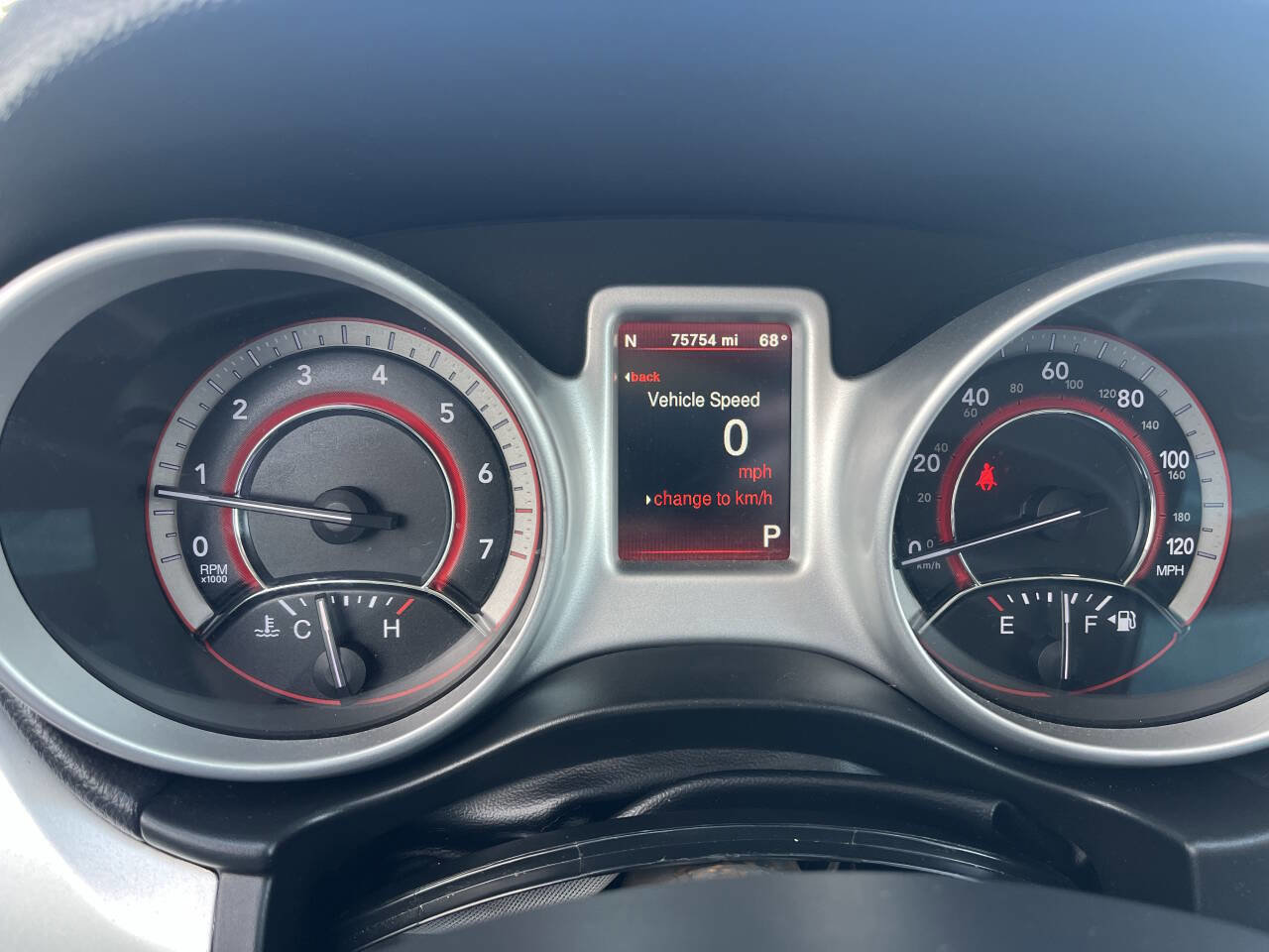 Used 2018 Dodge Journey SE w/ Safe & Sound Group image 34