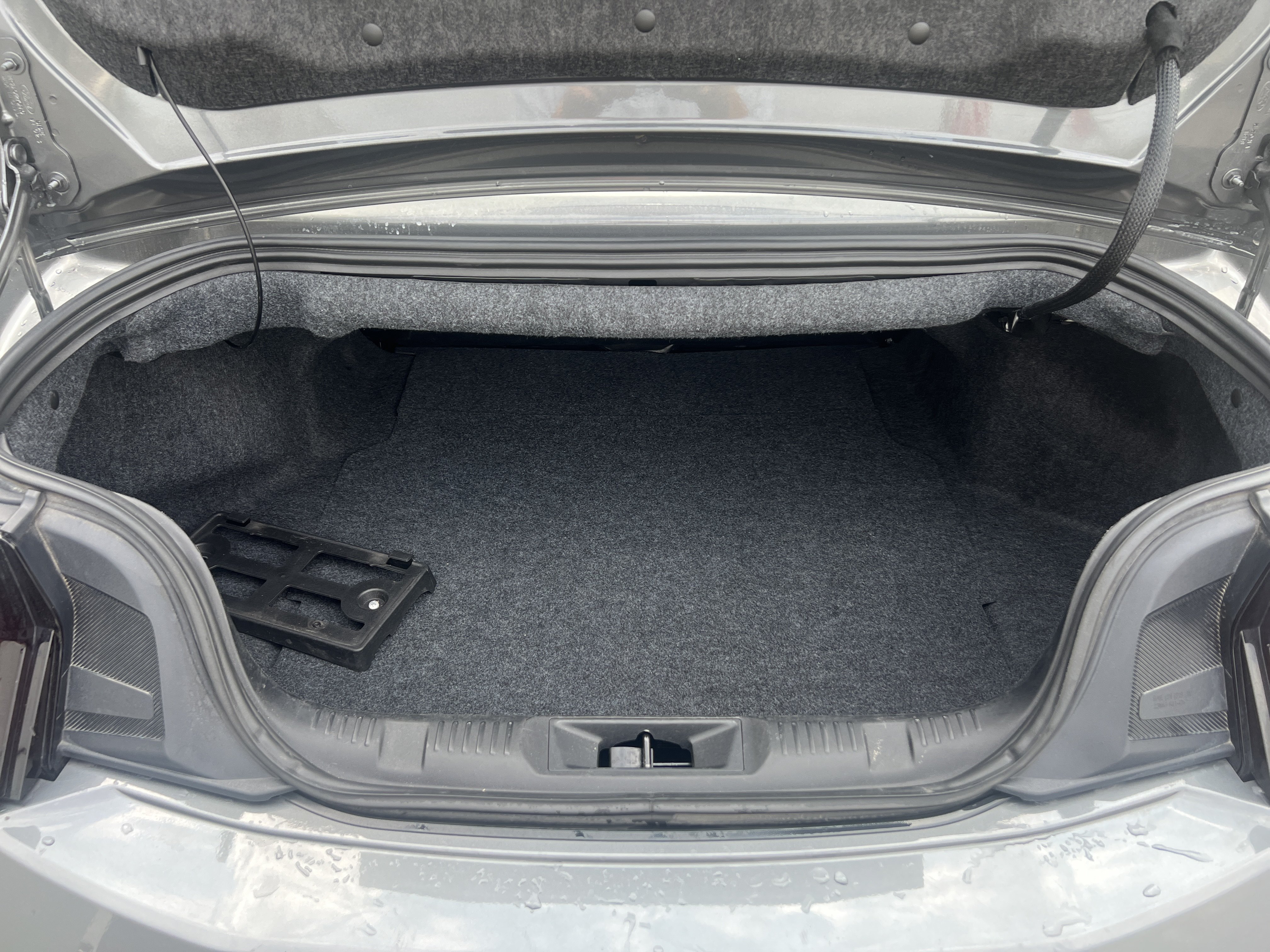 Used 2025 Ford Mustang Premium RWD image 5