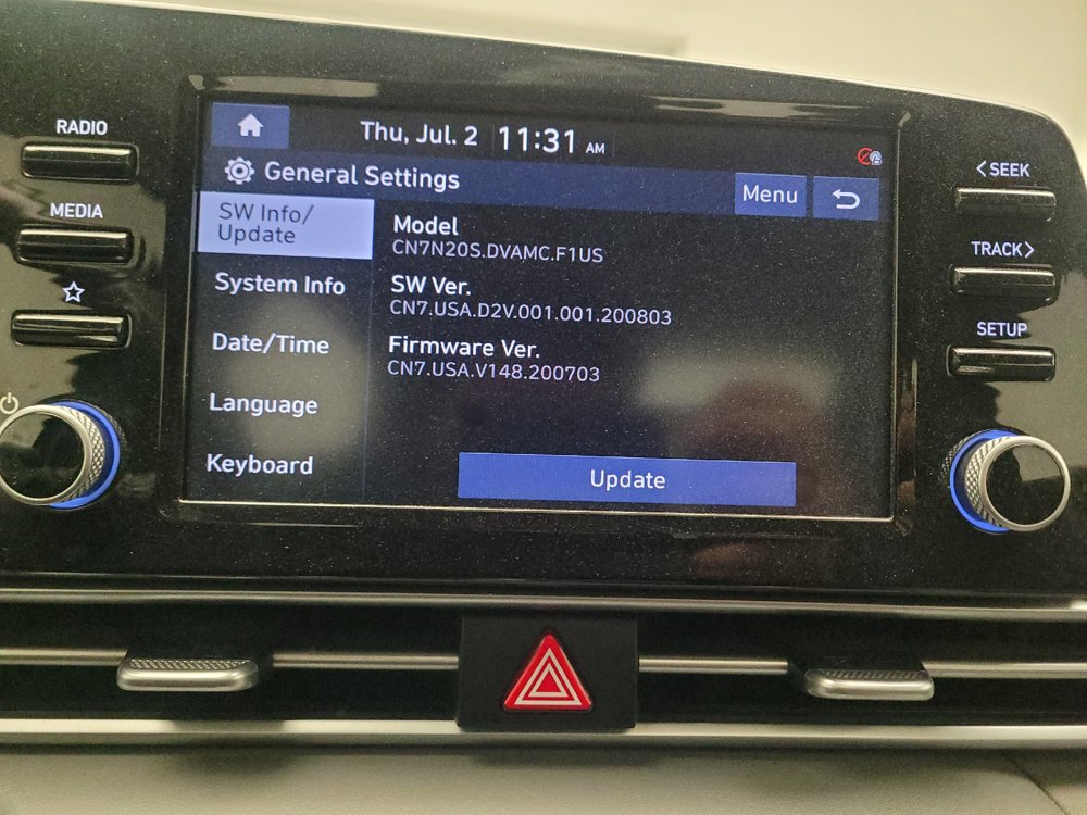 Used 2022 Hyundai Elantra SEL w/ Convenience + Premium Package FWD image 25